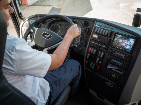 Alquiler de autocar en Terrassa: servicios, flota y precio