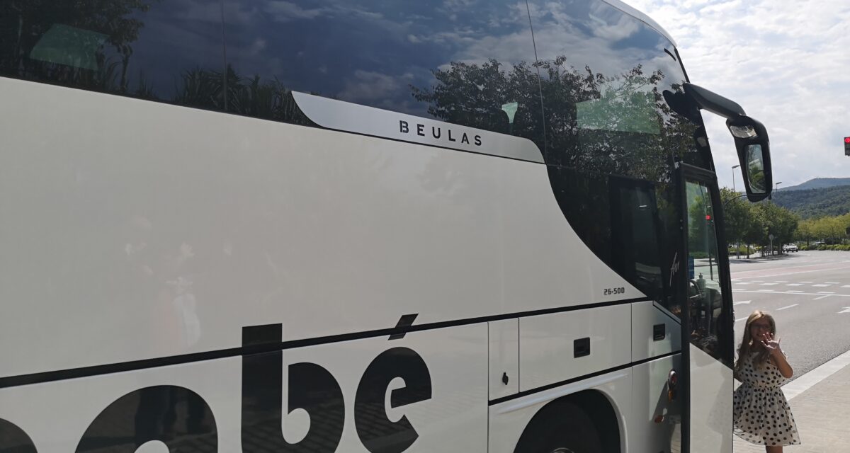 Autocar de Barcelona a PortAventura: precio, duración y reserva