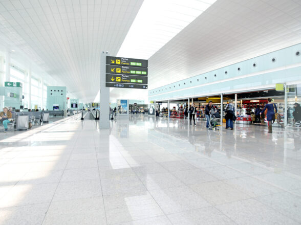 Traslados al aeropuerto de El Prat y al puerto de Barcelona para grupos