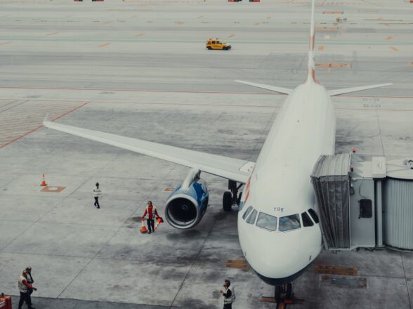 Ventajas de contratar un servicio de transporte del aeropuerto al hotel en Barcelona